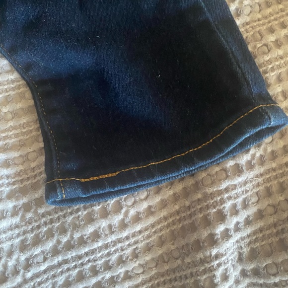 Levi Strauss & Co Skinny Jeans - Picture 2 of 5